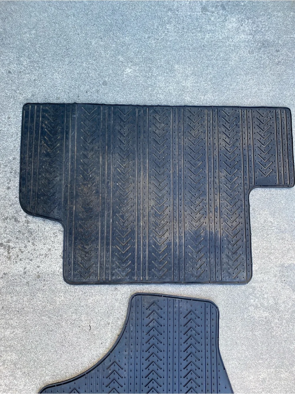 OEM Dodge All-Weather Rubber Floor Mats Set (3-Piece, Black)